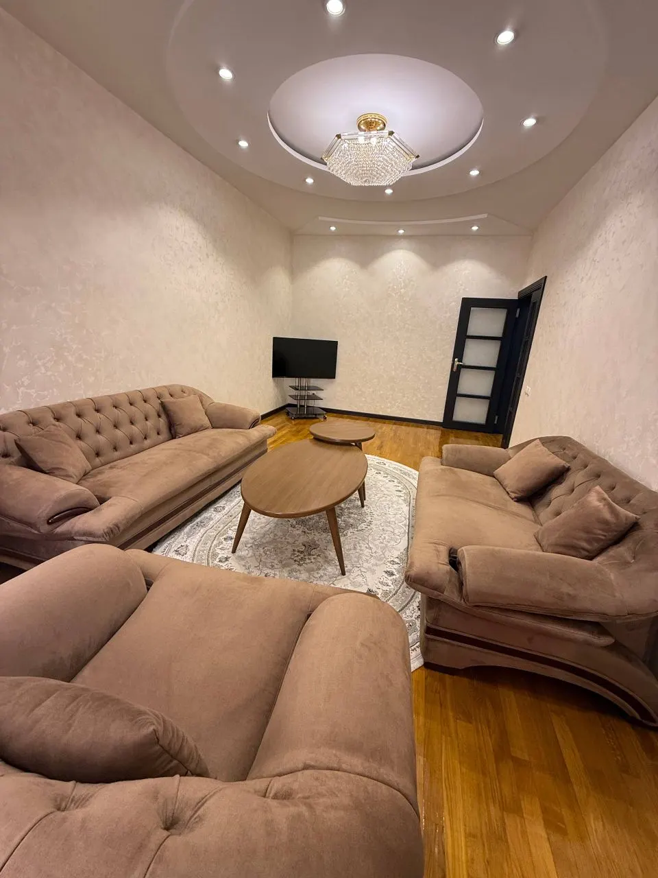 Ижарага берилади 3 хонали квартира, 80 м², 3/4 қават — Яшнобод тумани