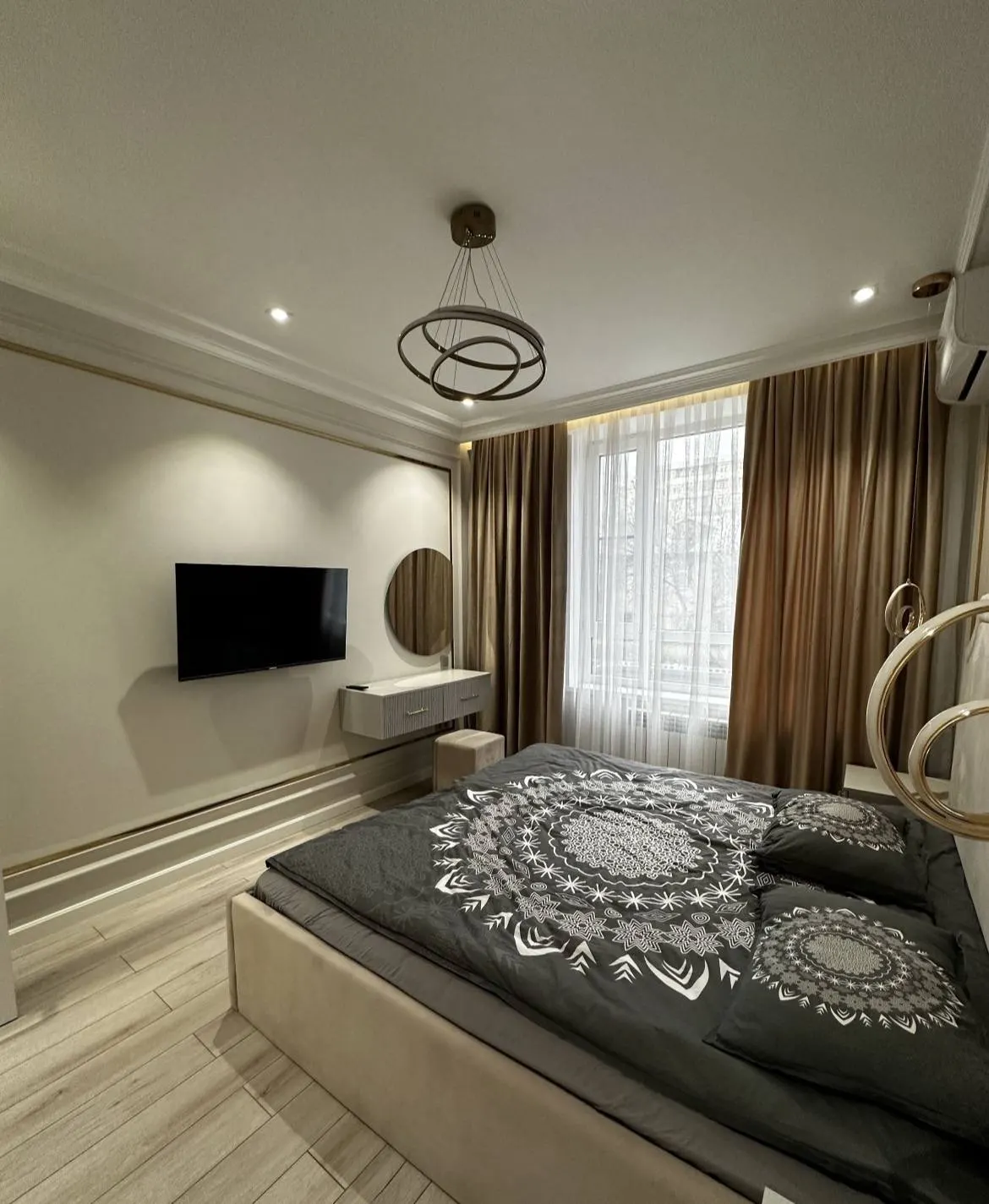 Ижарага берилади 2 хонали квартира, 43 м², 2/9 қават — Мирзо Улуғбек тумани