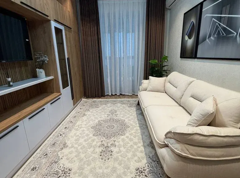Продаётся 3-комнатная квартира, 51 м², 12/16 этаж — Мирабадский район