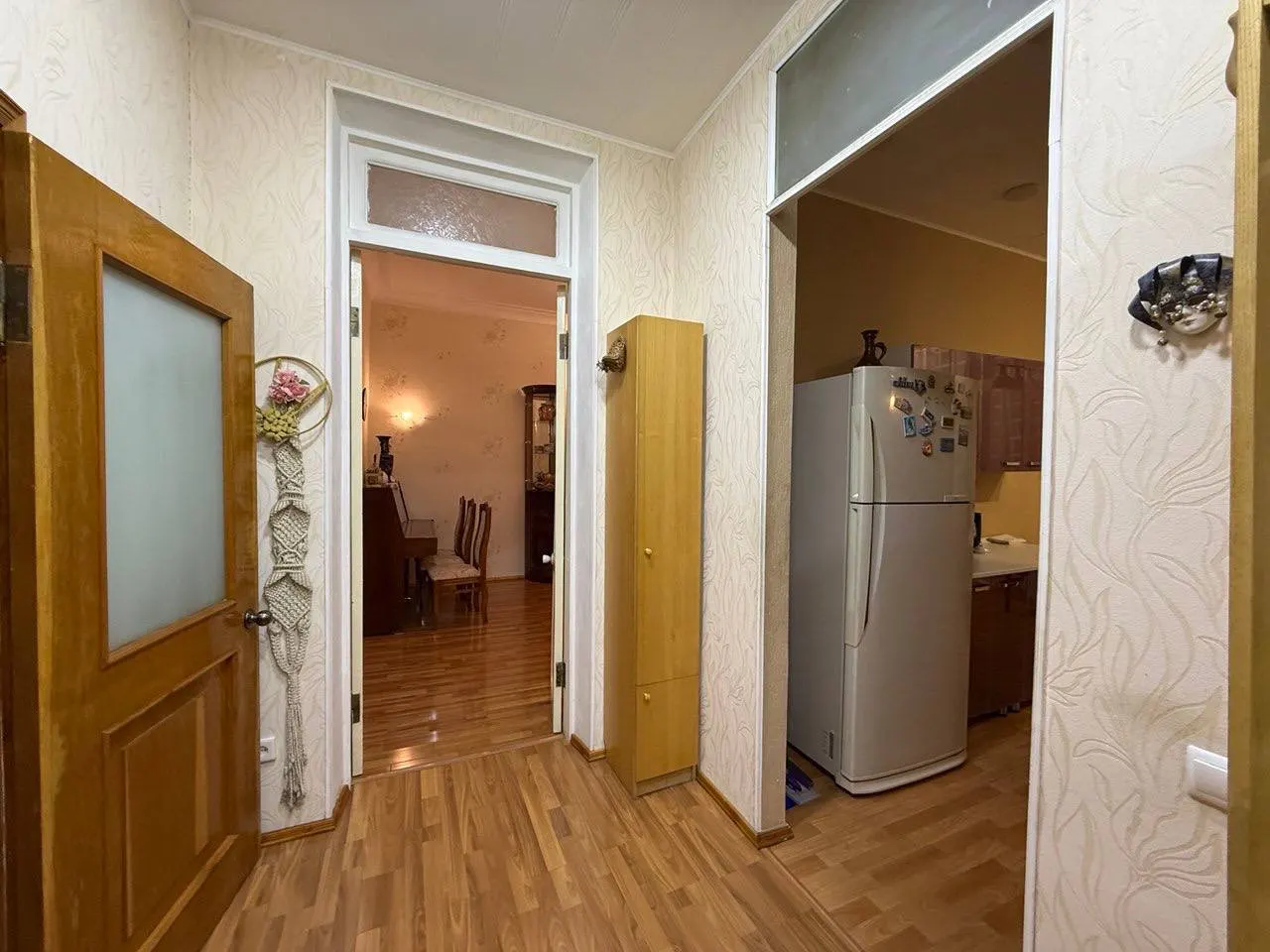 Сотилади 3 хонали квартира, 85 м², 2/3 қават — Мирзо Улуғбек тумани