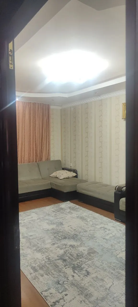 Sotiladi 3 xonali kvartira, 80 m², 1/4 qavat — Yashnobod tumani