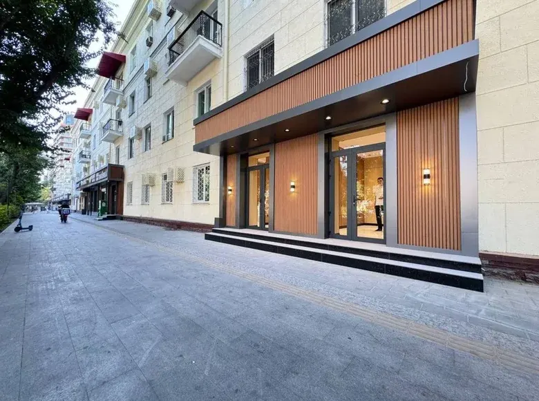 Ijaraga beriladi tijorat binosi, 50 m² — Yakkasaroy tumani