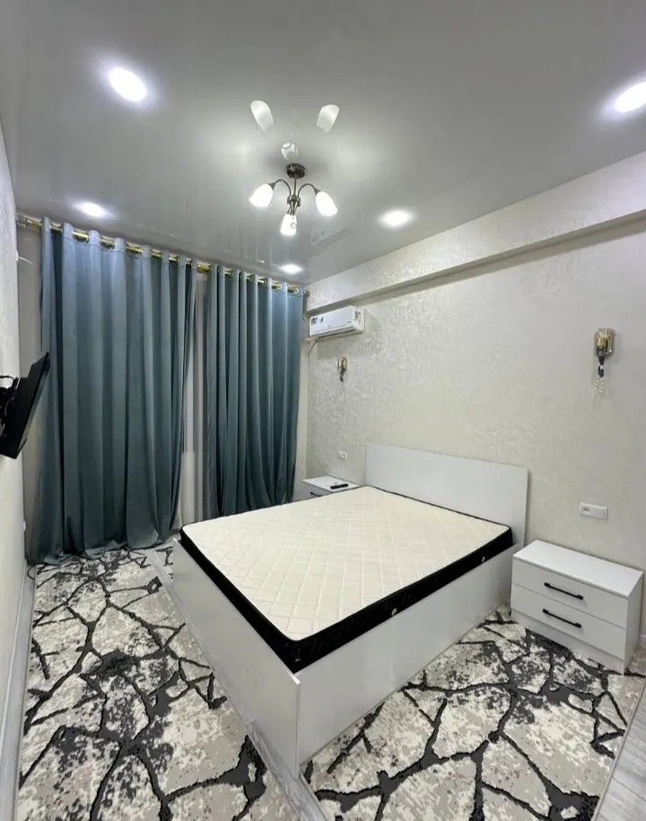 Продаётся 2-комнатная квартира, 52 м², 1/6 этаж — Учтепинский район