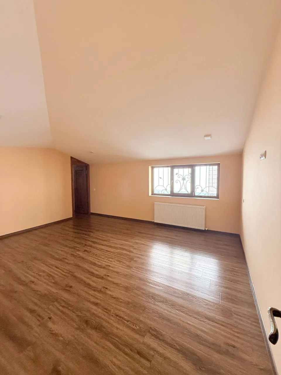 Сдаётся коммерческое помещение, 450 м² — Юнусабадский район