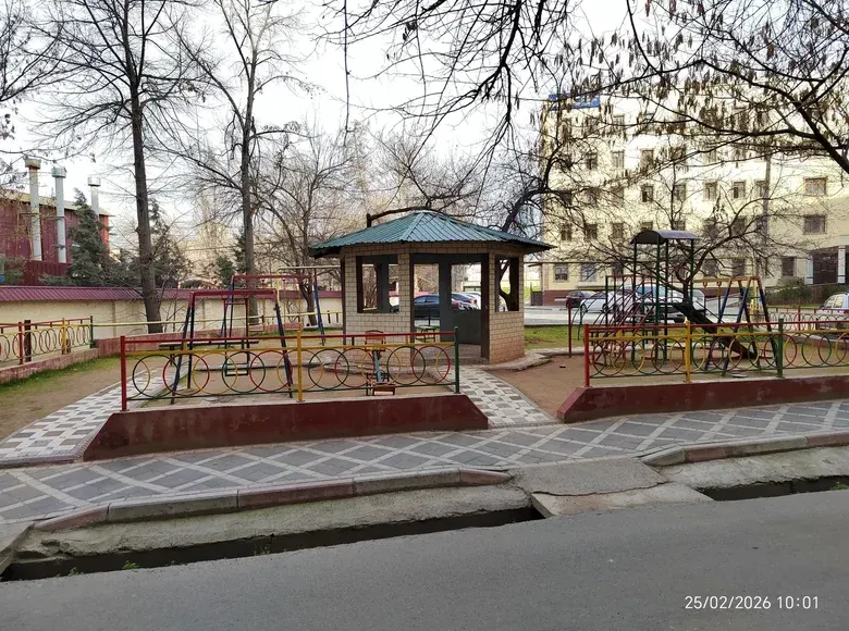 Sotiladi 4 xonali kvartira, 103 m², 8/9 qavat — Yakkasaroy tumani