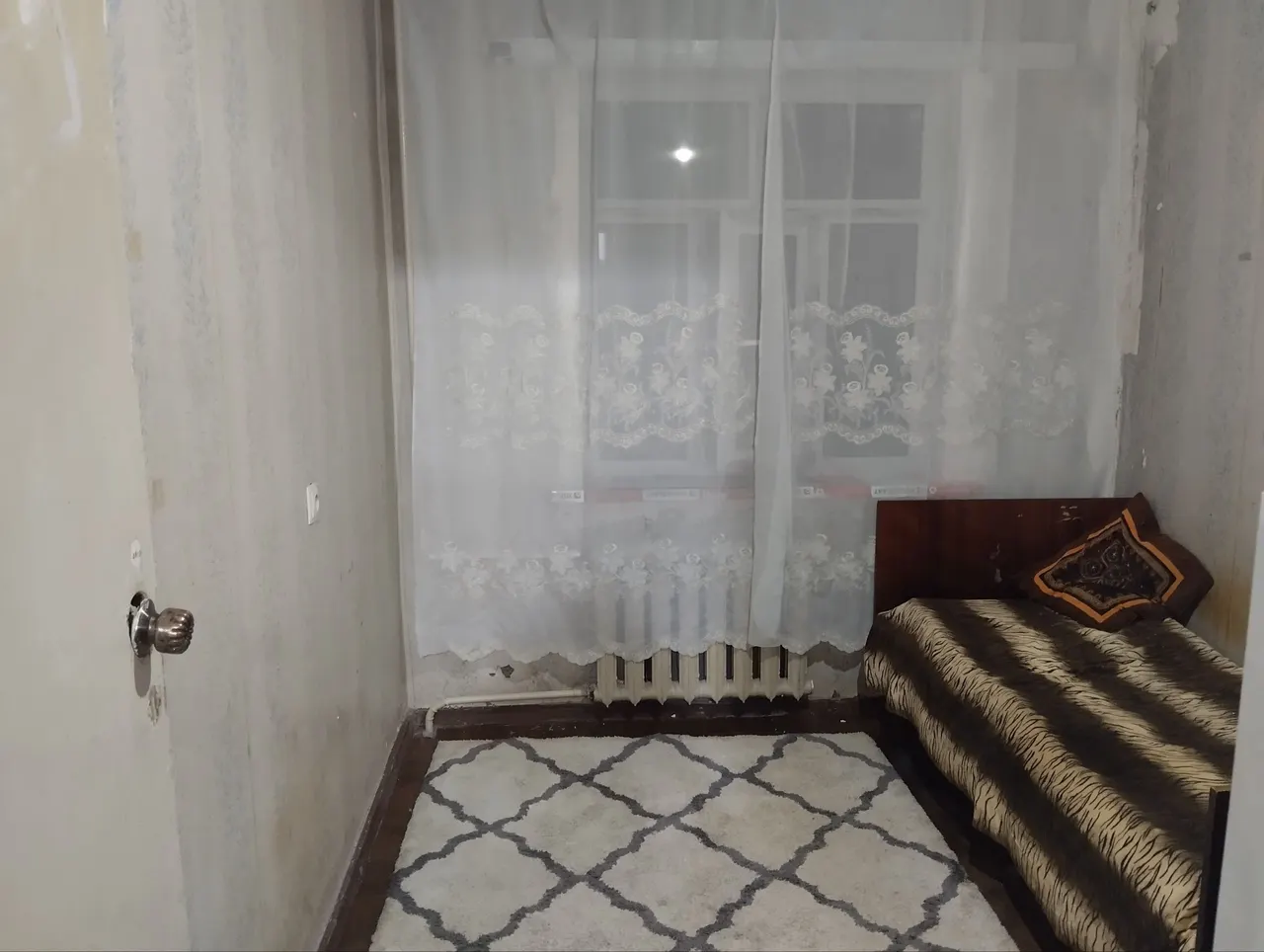 Ijaraga beriladi 3 xonali kvartira, 100 m², 2/4 qavat — Olmazor tumani