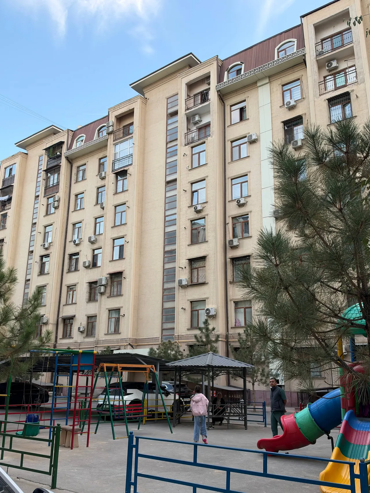 Сотилади 2 хонали квартира, 67 м², 8/8 қават — Мирзо Улуғбек тумани