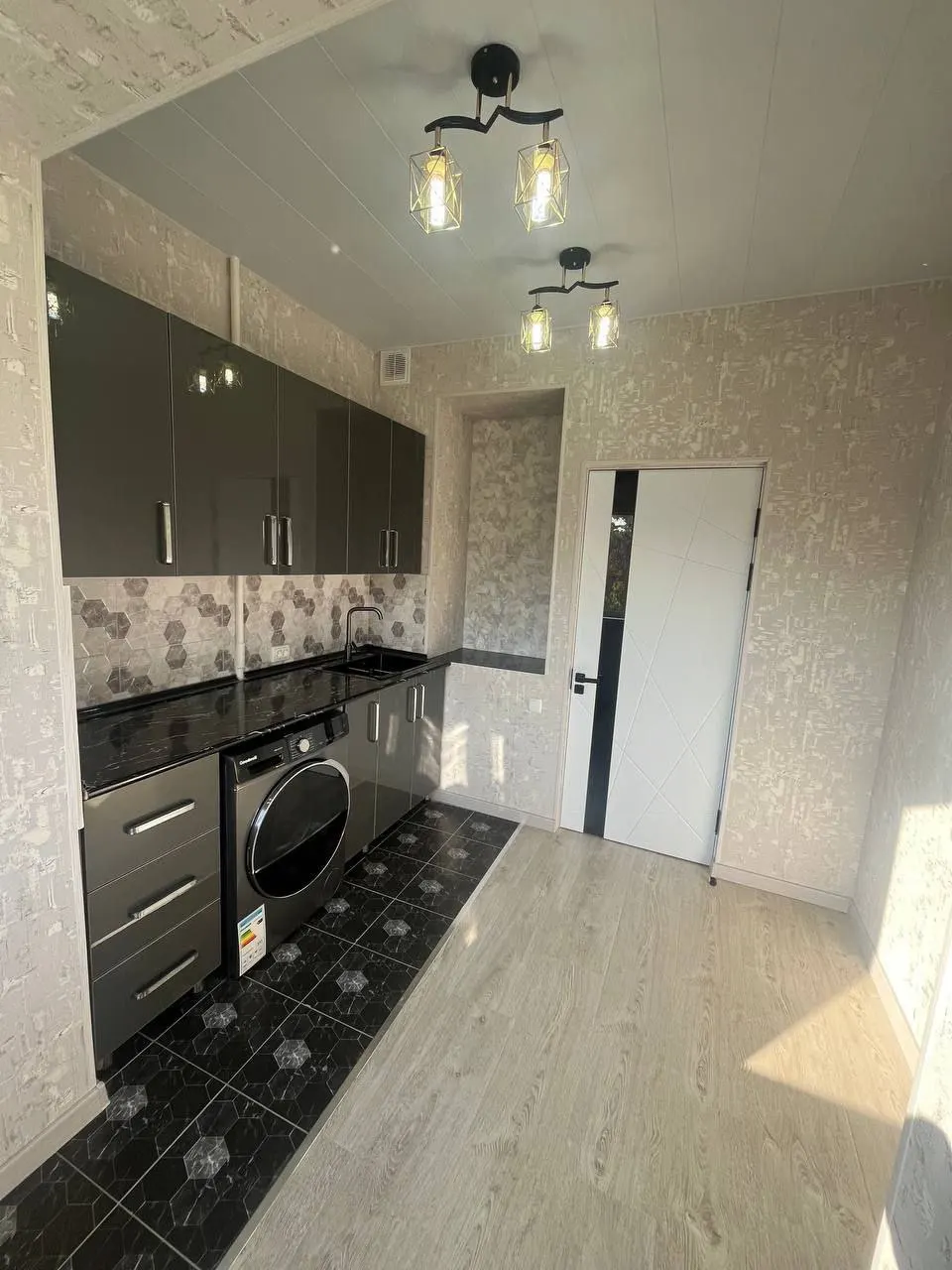 Сотилади 2 хонали квартира, 58 м², 3/9 қават — Юнусобод тумани