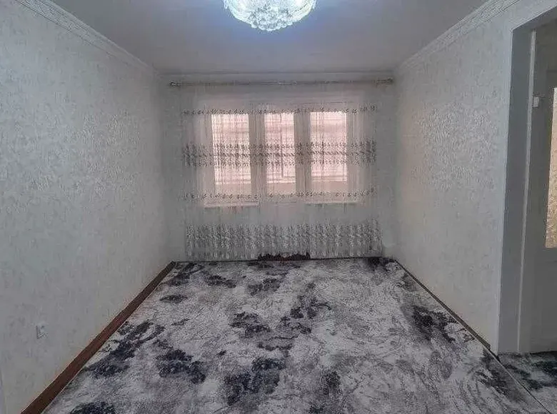 Sotiladi 3 xonali kvartira, 47 m², 3/4 qavat — Samarqand shahri