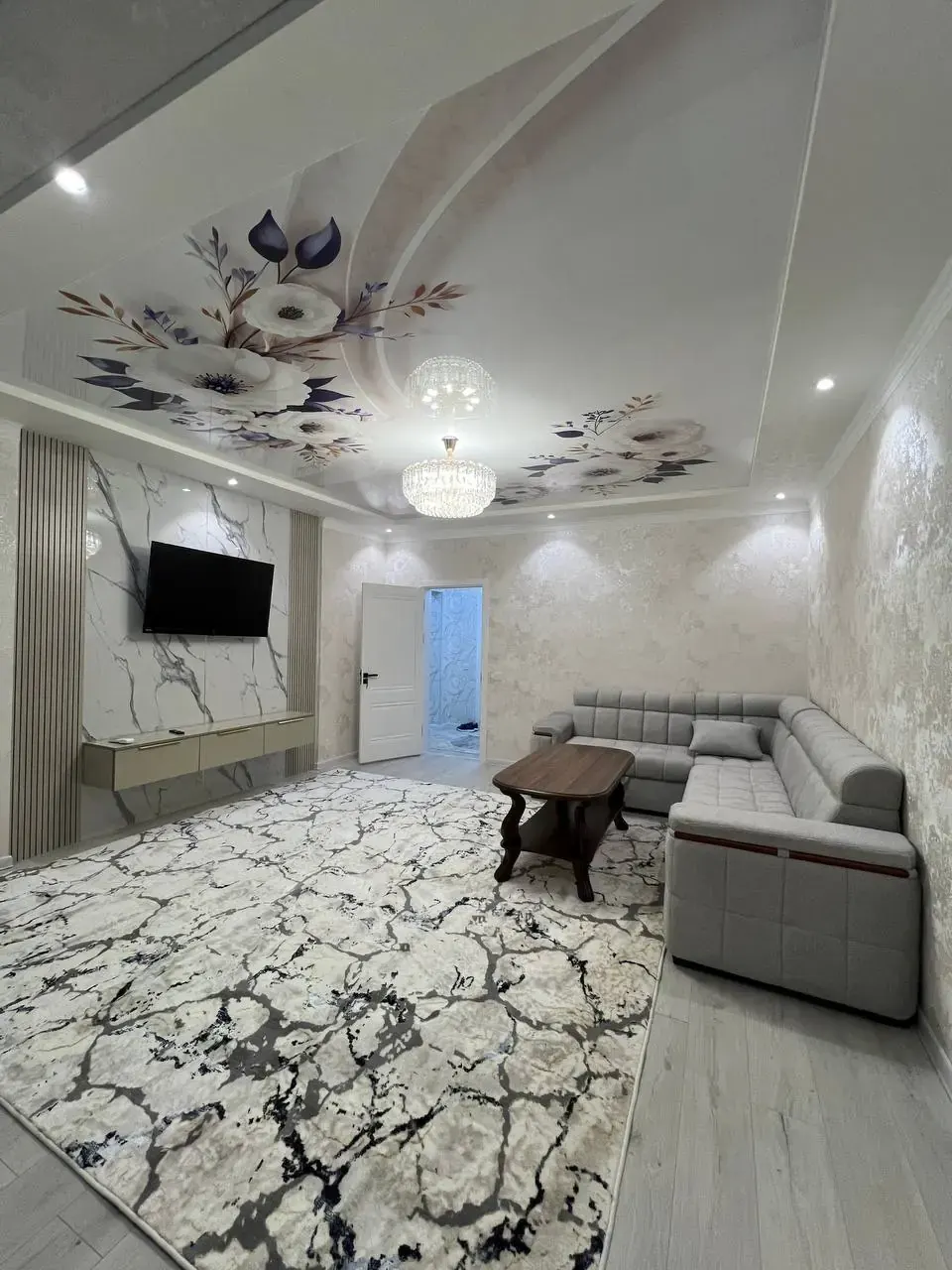 Сдаётся 2-комнатная квартира, 65 м², 7/9 этаж — Шайхантахурский район