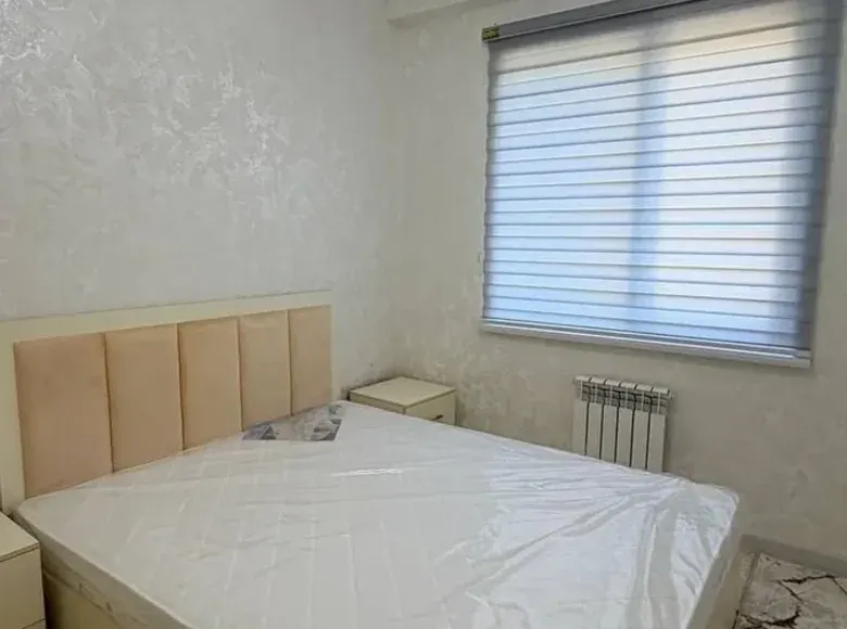 Ижарага берилади 2 хонали квартира, 10 м², 3/9 қават — Гулистон шаҳри