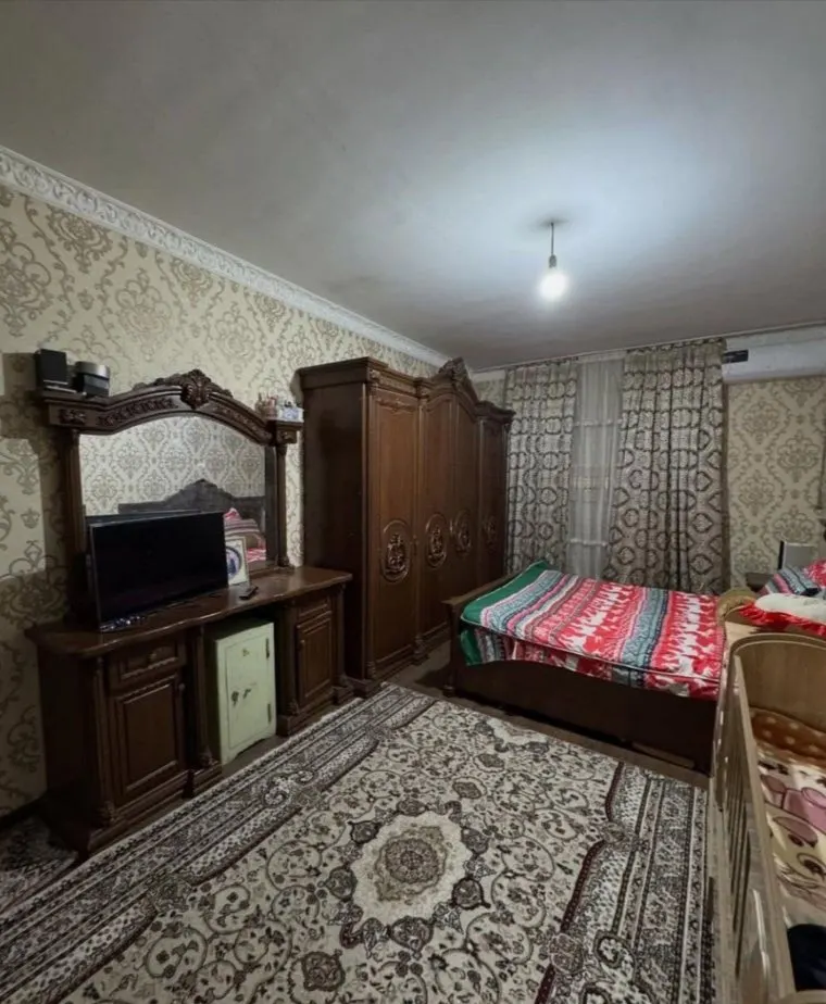 Сотилади 3 хонали квартира, 75 м², 4/7 қават — Янгиҳаёт тумани