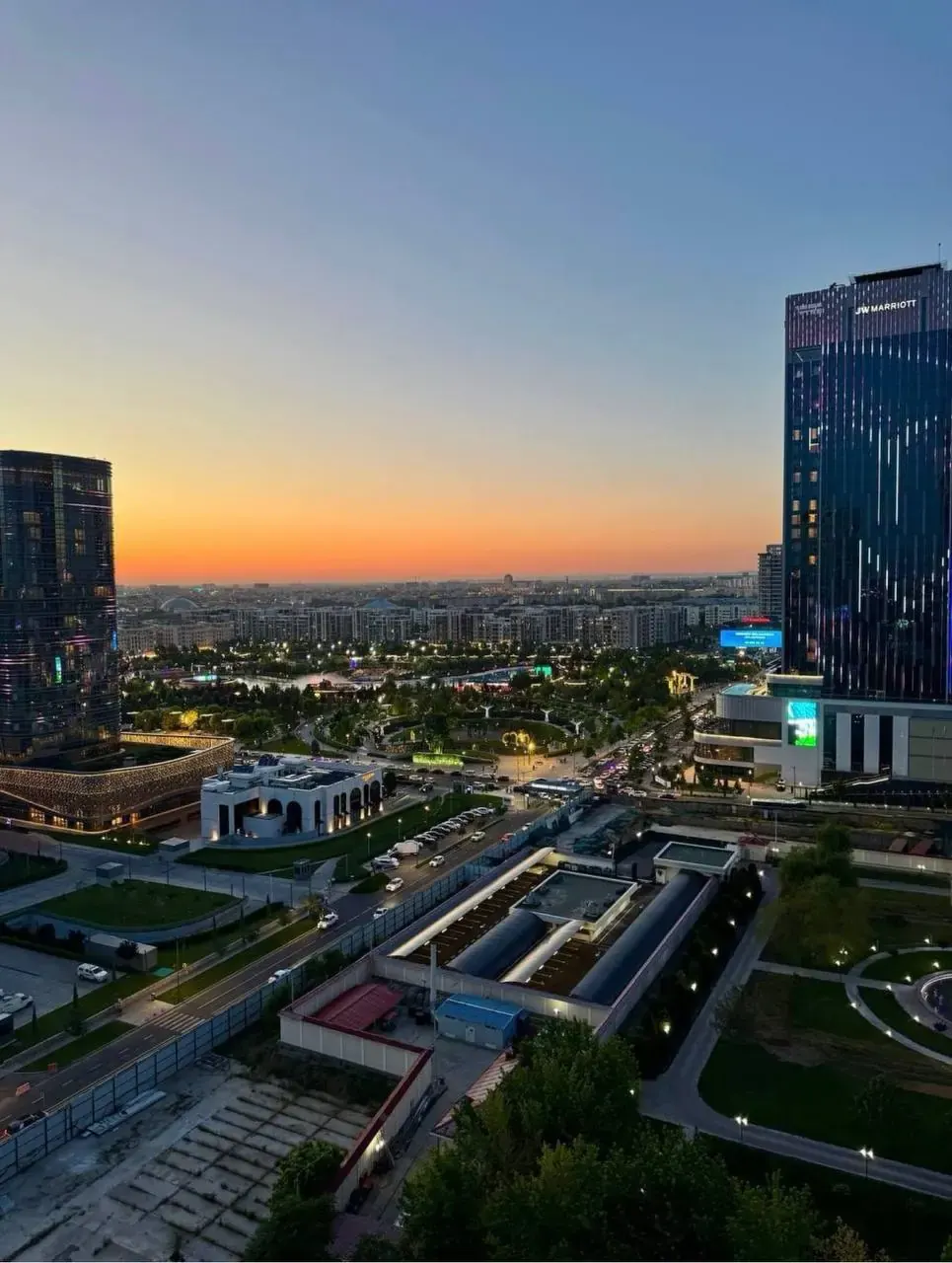 Сотилади 3 хонали квартира, 112 м², 15/51 қават — Шайхонтоҳур тумани
