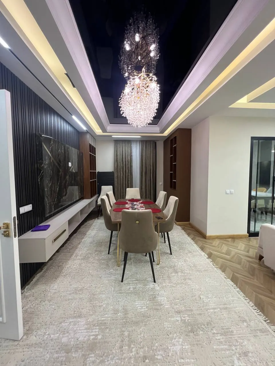 Сдаётся 2-комнатная квартира, 65 м², 7/10 этаж — Андижан