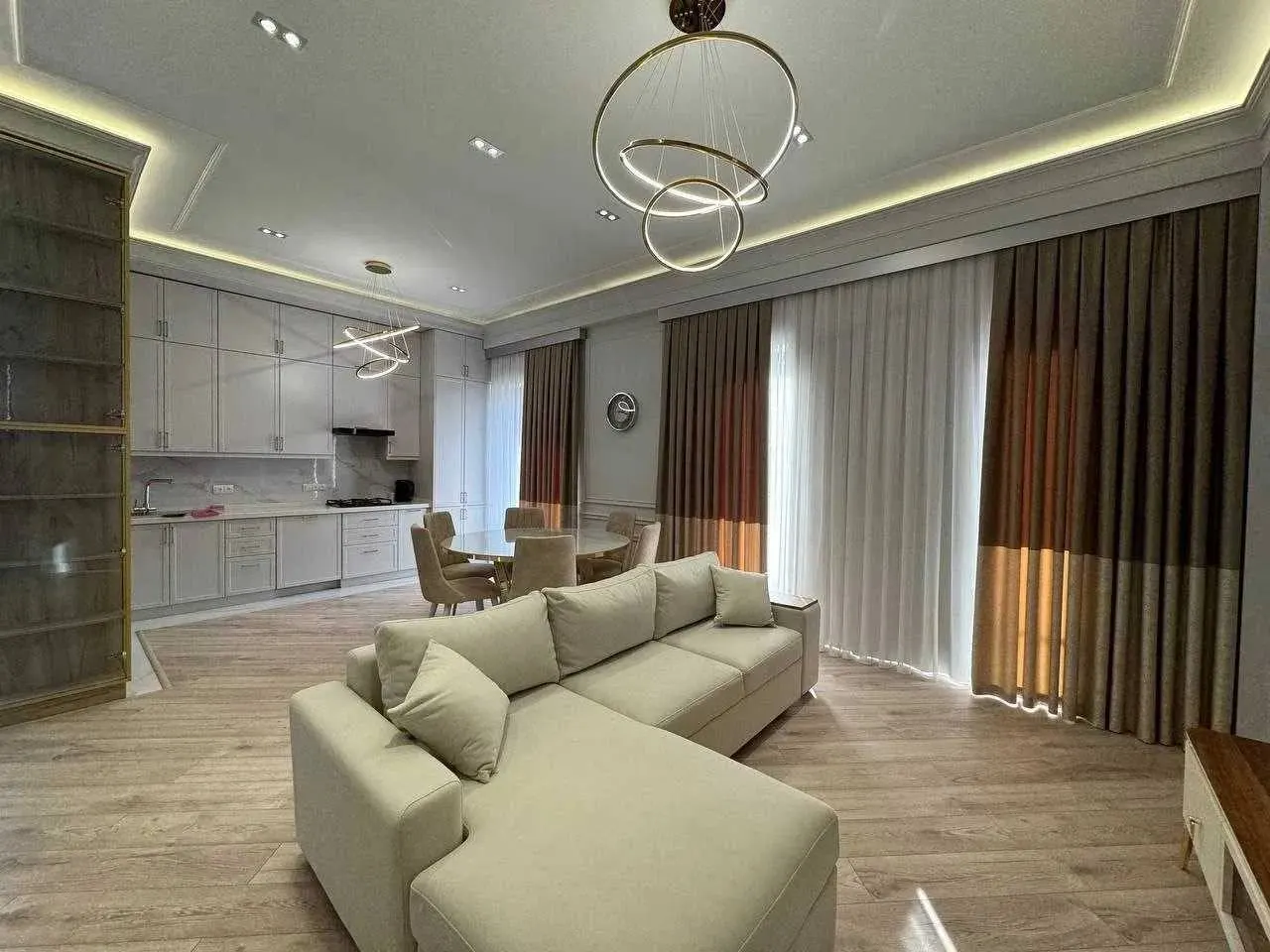Ижарага берилади 3 хонали квартира, 125 м², 6/8 қават — Шайхонтоҳур тумани