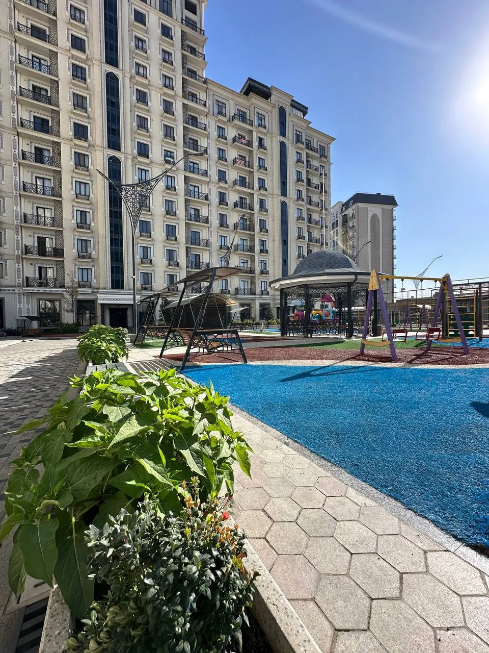 Продаётся 2-комнатная квартира, 68 м², 3/13 этаж — Яккасарайский район