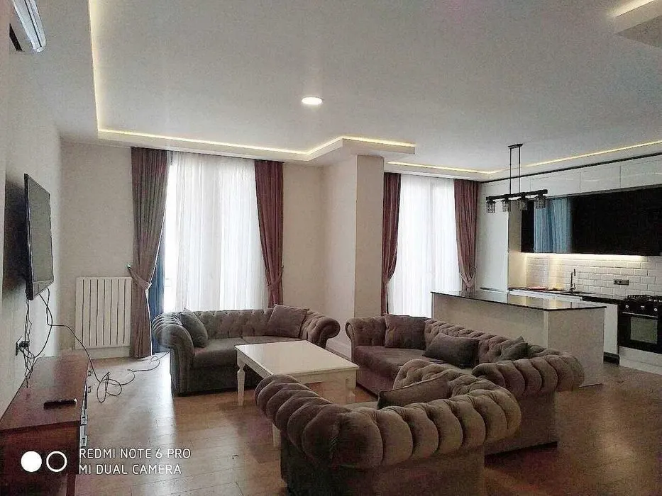 Ijaraga beriladi 4 xonali kvartira, 150 m², 2/7 qavat — Yakkasaroy tumani
