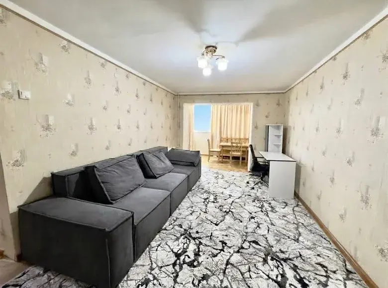 Продаётся 2-комнатная квартира, 52 м², 4/5 этаж — Яккасарайский район