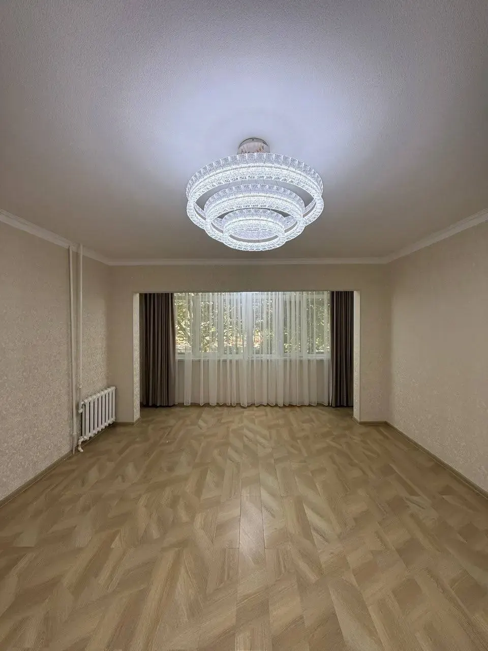 Сотилади 3 хонали квартира, 70 м², 2/4 қават — Олмазор тумани