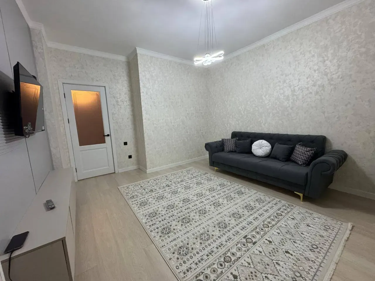 Ижарага берилади 2 хонали квартира, 53 м², 3/13 қават — Олмазор тумани