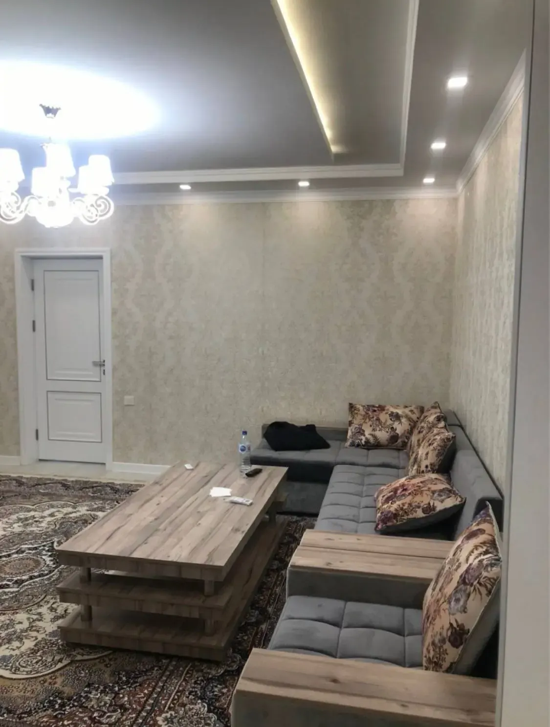Сдаётся 2-комнатная квартира, 65 м², 8/9 этаж — Шайхантахурский район