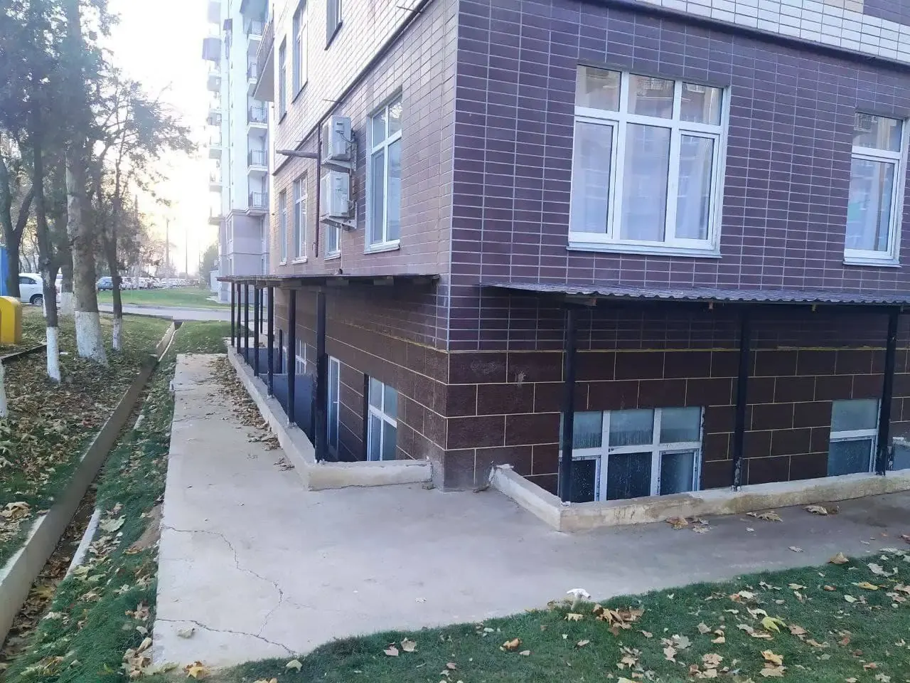 Сотилади 5 хонали квартира, 112 м², 1/9 қават — Мирзо Улуғбек тумани