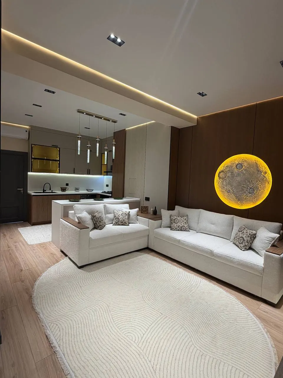 Sotiladi 3 xonali kvartira, 75 m², 14/16 qavat — Yakkasaroy tumani