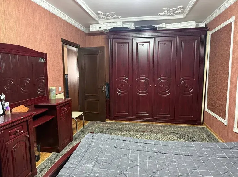Sotiladi 3 xonali kvartira, 81 m², 6/9 qavat — Shayxontohur tumani