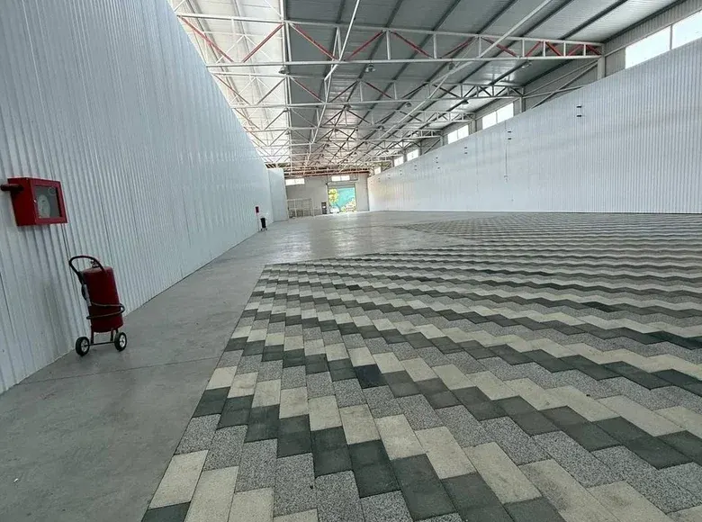 Ijaraga beriladi tijorat binosi, 2400 m² — Toshkent shahri