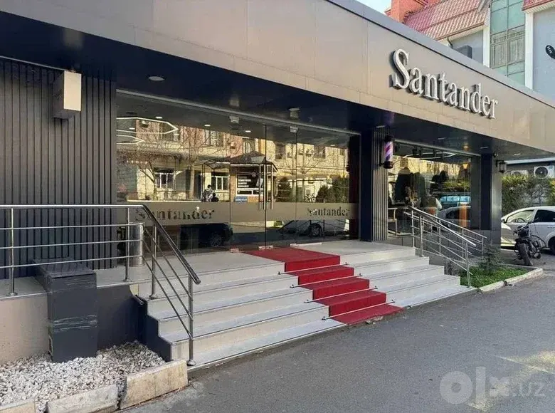 Sotiladi tijorat binosi, 330 m² — Oltinkoʻl tumani