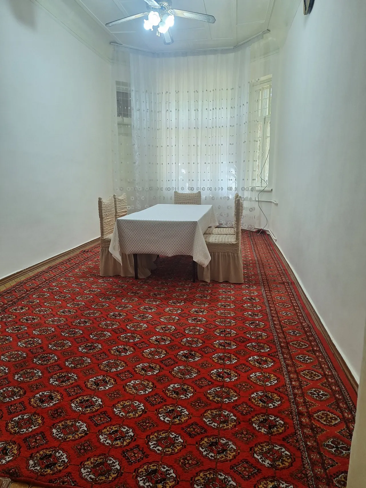 Сдаётся 3-комнатная квартира, 60 м², 1/3 этаж — Чиланзарский район