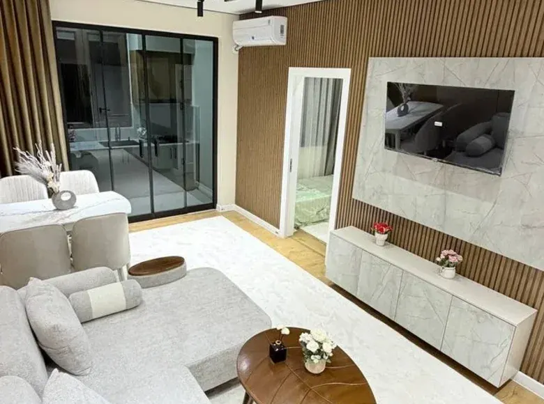 Sotiladi 2 xonali kvartira, 52 m², 1/4 qavat — Yunusobod tumani