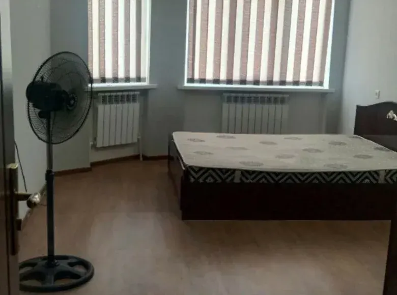 Продаётся 2-комнатная квартира, 54 м², 1/7 этаж — Ташкент