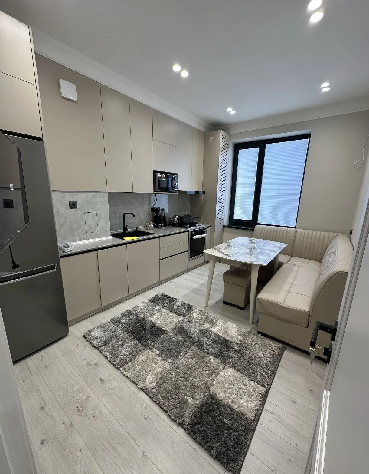 Ижарага берилади 3 хонали квартира, 80 м², 4/10 қават — Учтепа тумани