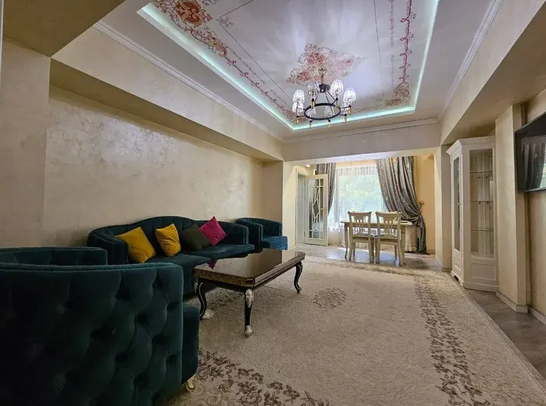Продаётся 3-комнатная квартира, 90 м², 2/9 этаж — Яккасарайский район