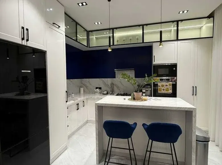 Sotiladi 3 xonali kvartira, 109 m², 9/10 qavat — Mirzo Ulugʻbek tumani