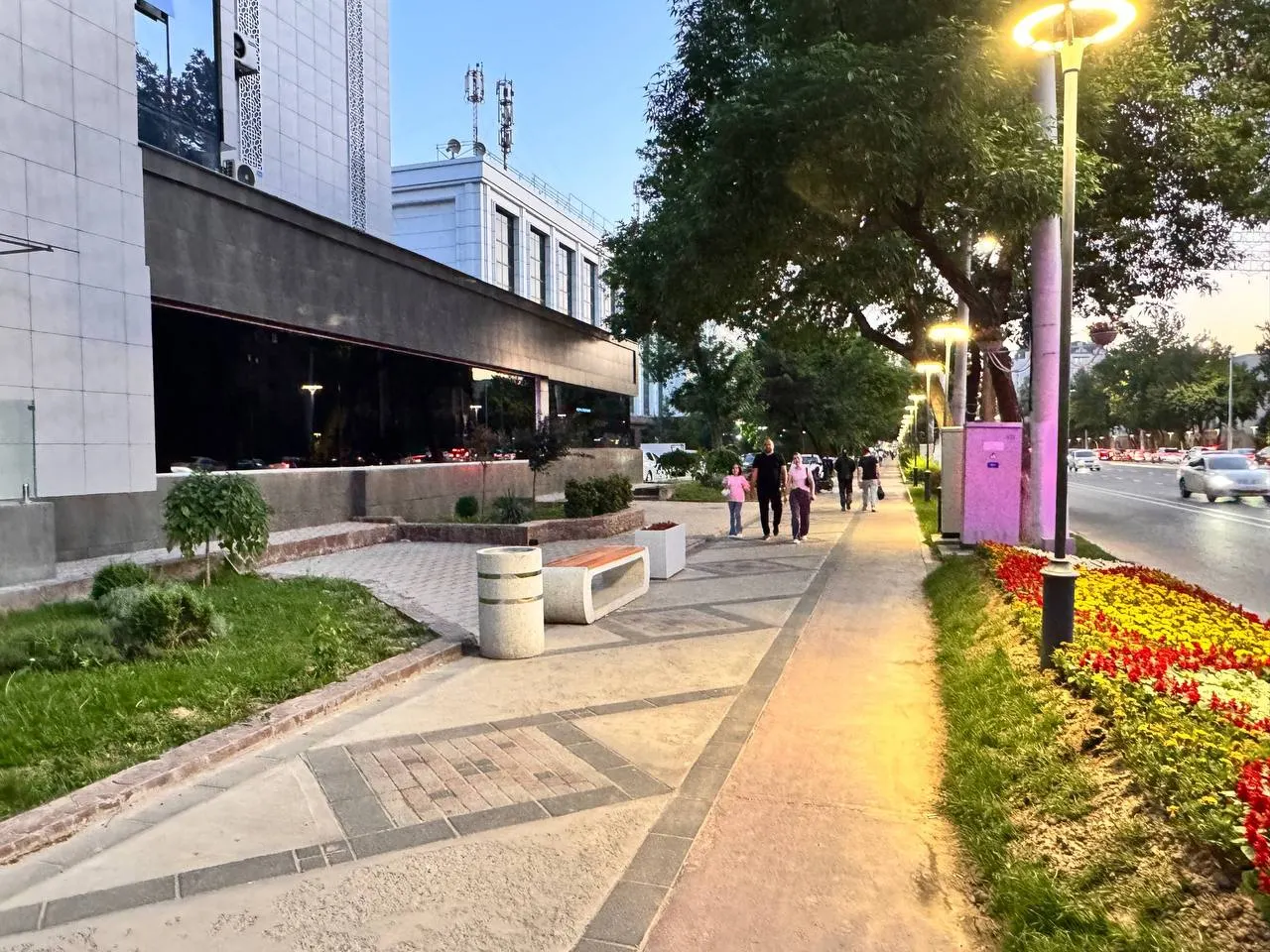 Sotiladi tijorat binosi, 910 m², 1/5 qavat — Mirobod tumani