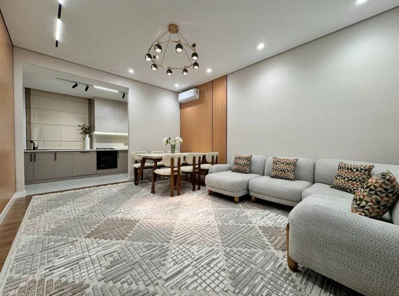 Ijaraga beriladi 4 xonali kvartira, 150 m², 6/10 qavat — Yunusobod tumani