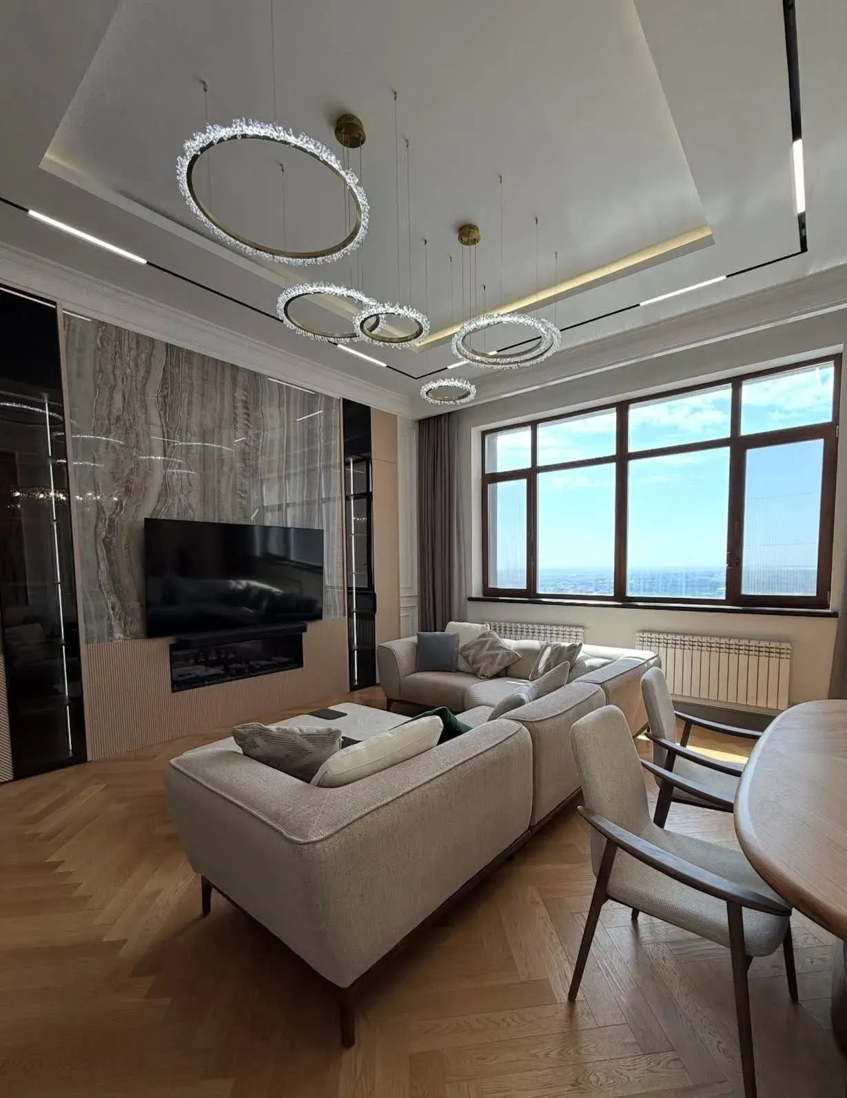 Ijaraga beriladi 4 xonali kvartira, 165 m², 5/12 qavat — Mirzo Ulugʻbek tumani
