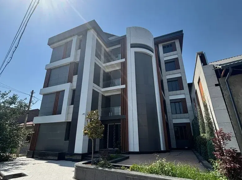 Сотилади тижорат биноси, 1428 м², 3.5 сотих, 6/6 қават — Яккасарой тумани