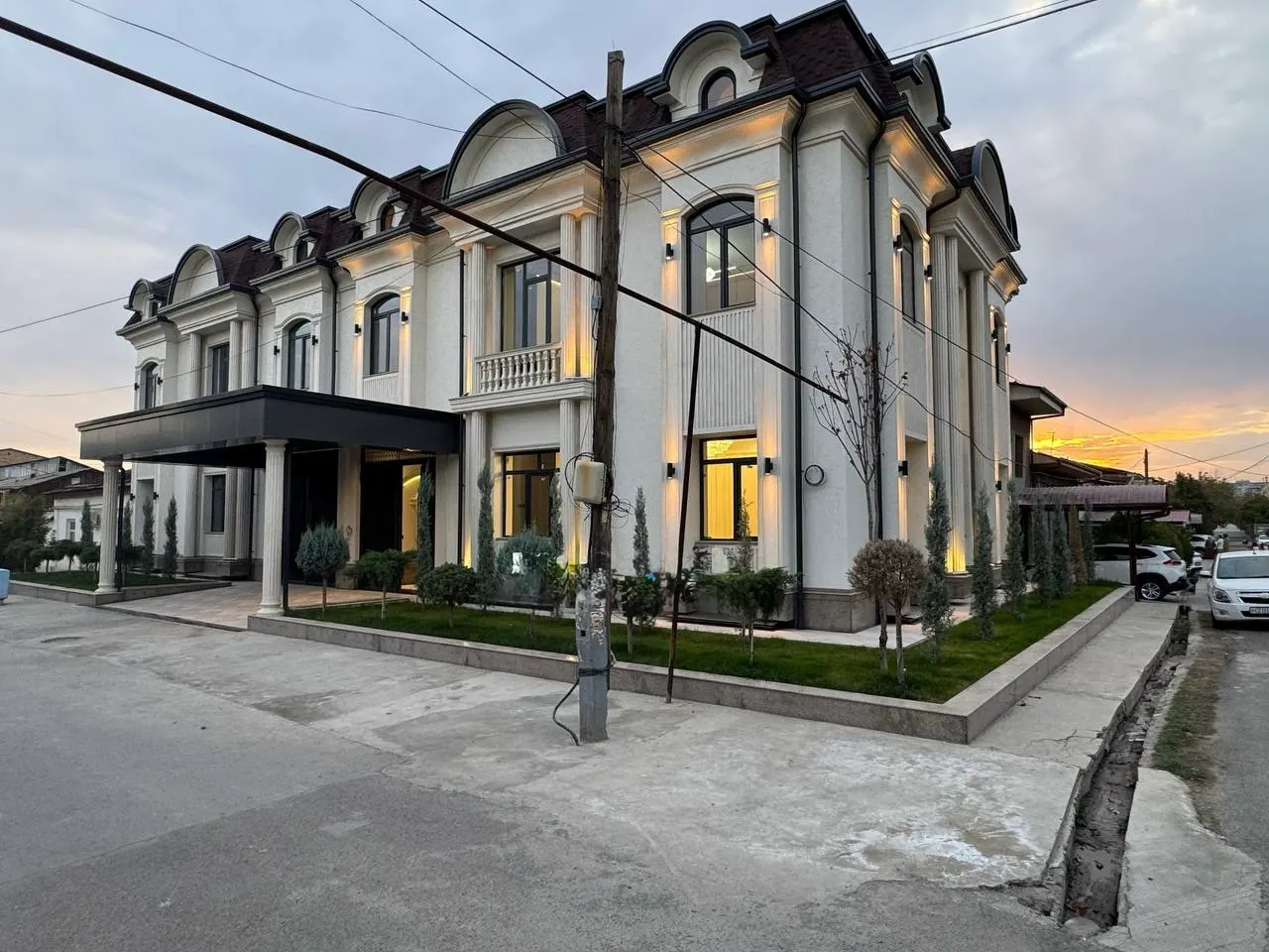 Продаётся 4-комнатный дом, 2 сот., 4 этажа — Юнусабадский район