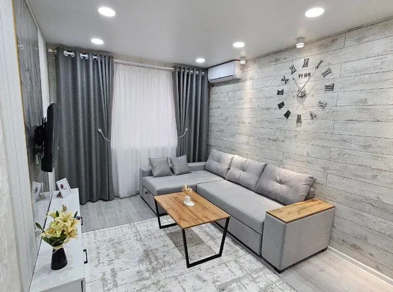 Продаётся 1-комнатная квартира, 30 м², 3/4 этаж — Чиланзарский район