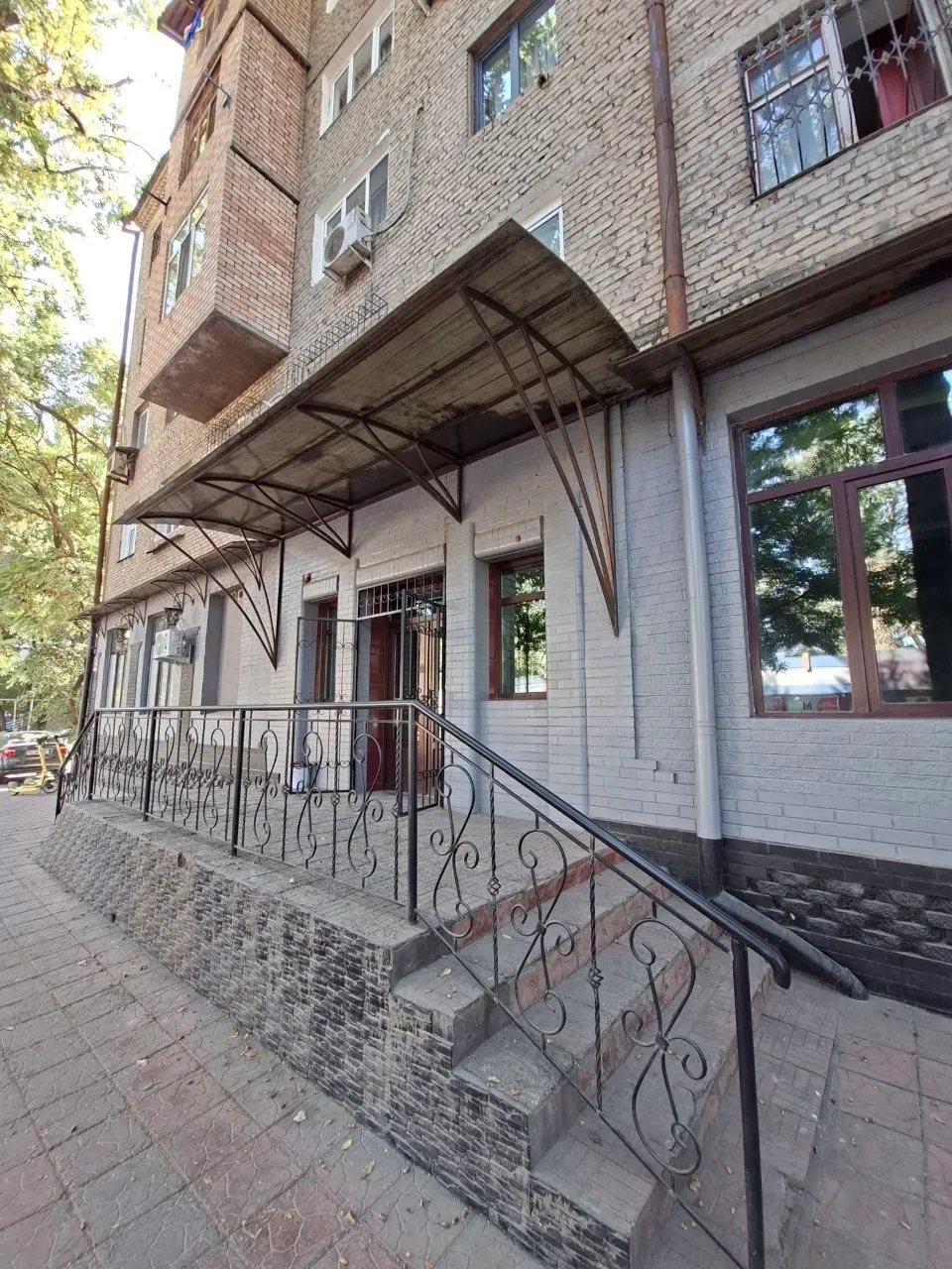 Ijaraga beriladi tijorat binosi, 160 m² — Mirzo Ulugʻbek tumani