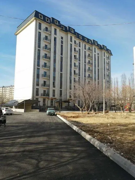 Продаётся 2-комнатная квартира, 111 м², 9/9 этаж — Чирчик