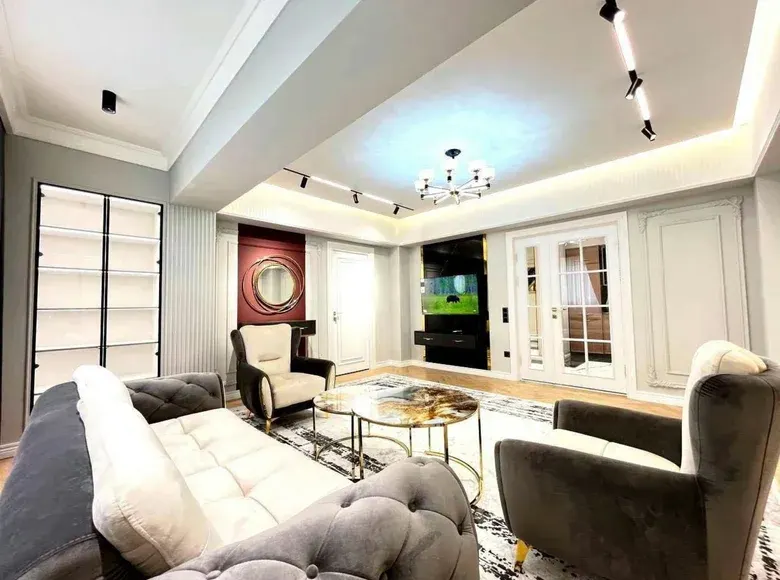Sotiladi 2 xonali kvartira, 75 m², 6/9 qavat — Mirobod tumani