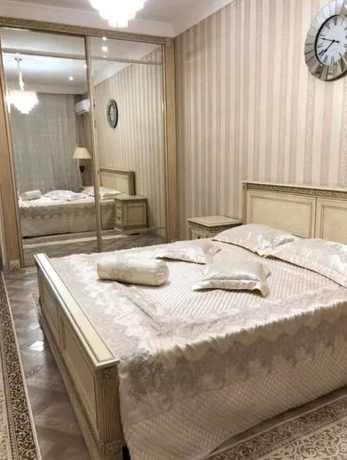 Ижарага берилади 3 хонали квартира, 100 м², 2/5 қават — Мирзо Улуғбек тумани