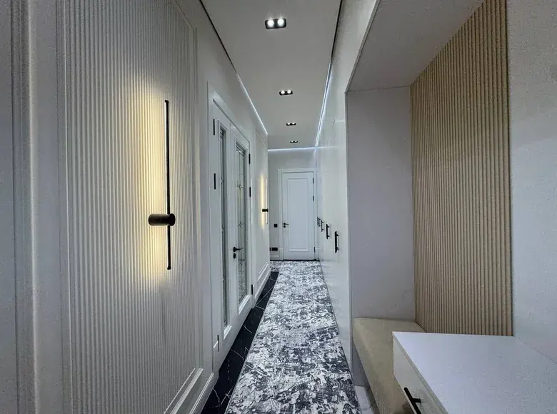 Продаётся квартира, 72 м², 10/12 этаж — Юнусабадский район