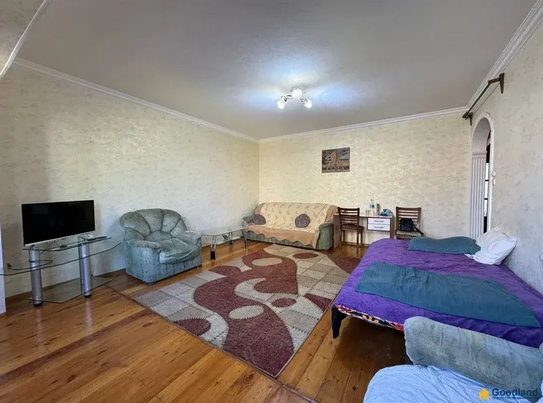 Сотилади 3 хонали квартира, 70 м², 4/4 қават — Шайхонтоҳур тумани