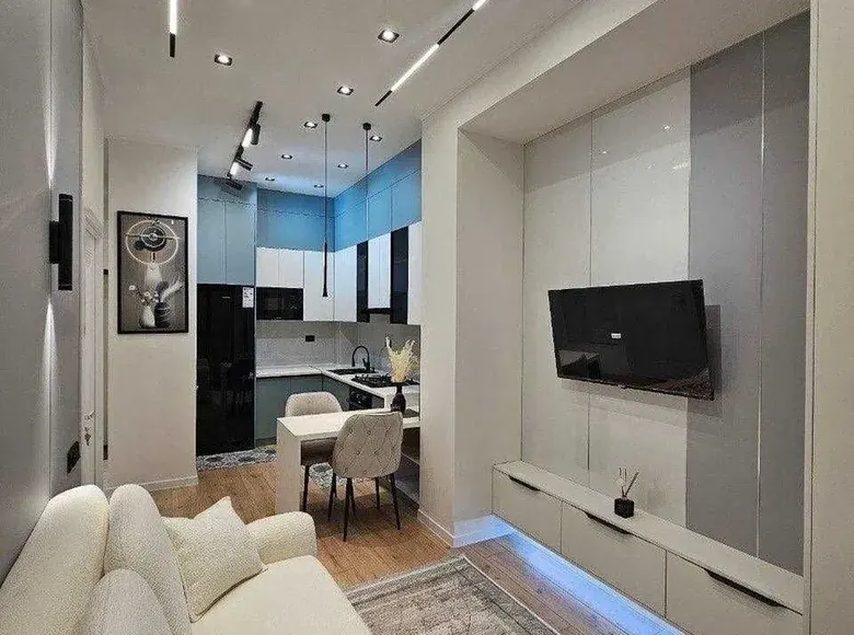 Sotiladi 2 xonali kvartira, 45 m², 8/14 qavat — Mirzo Ulugʻbek tumani