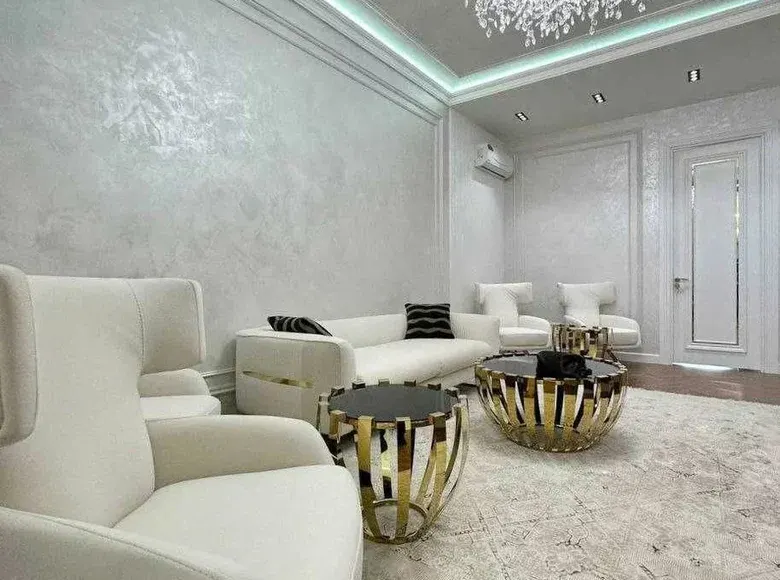 Ижарага берилади 4 хонали квартира, 130 м², 9/10 қават — Мирзо Улуғбек тумани
